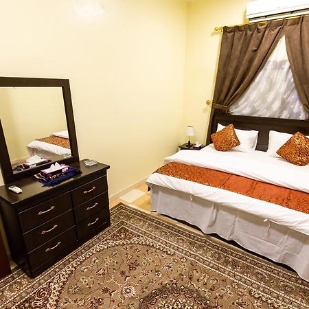 العييري للوحدات السكنية المفروشة الباحة 2 Al Bahah Exterior photo