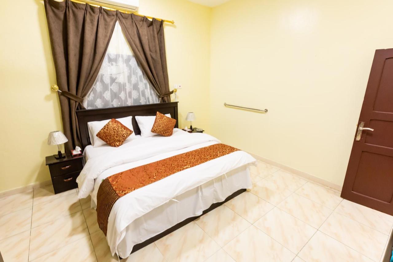 العييري للوحدات السكنية المفروشة الباحة 2 Al Bahah Exterior photo