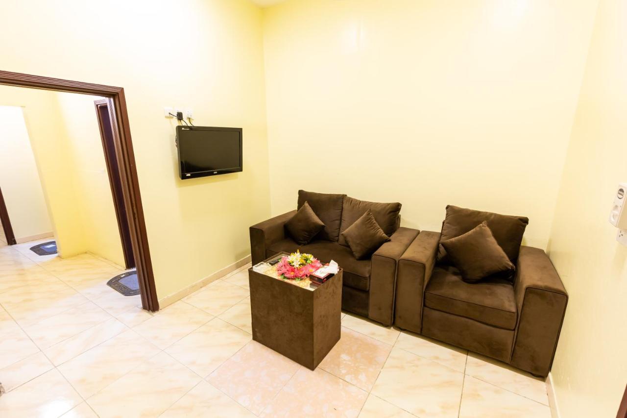 العييري للوحدات السكنية المفروشة الباحة 2 Al Bahah Exterior photo