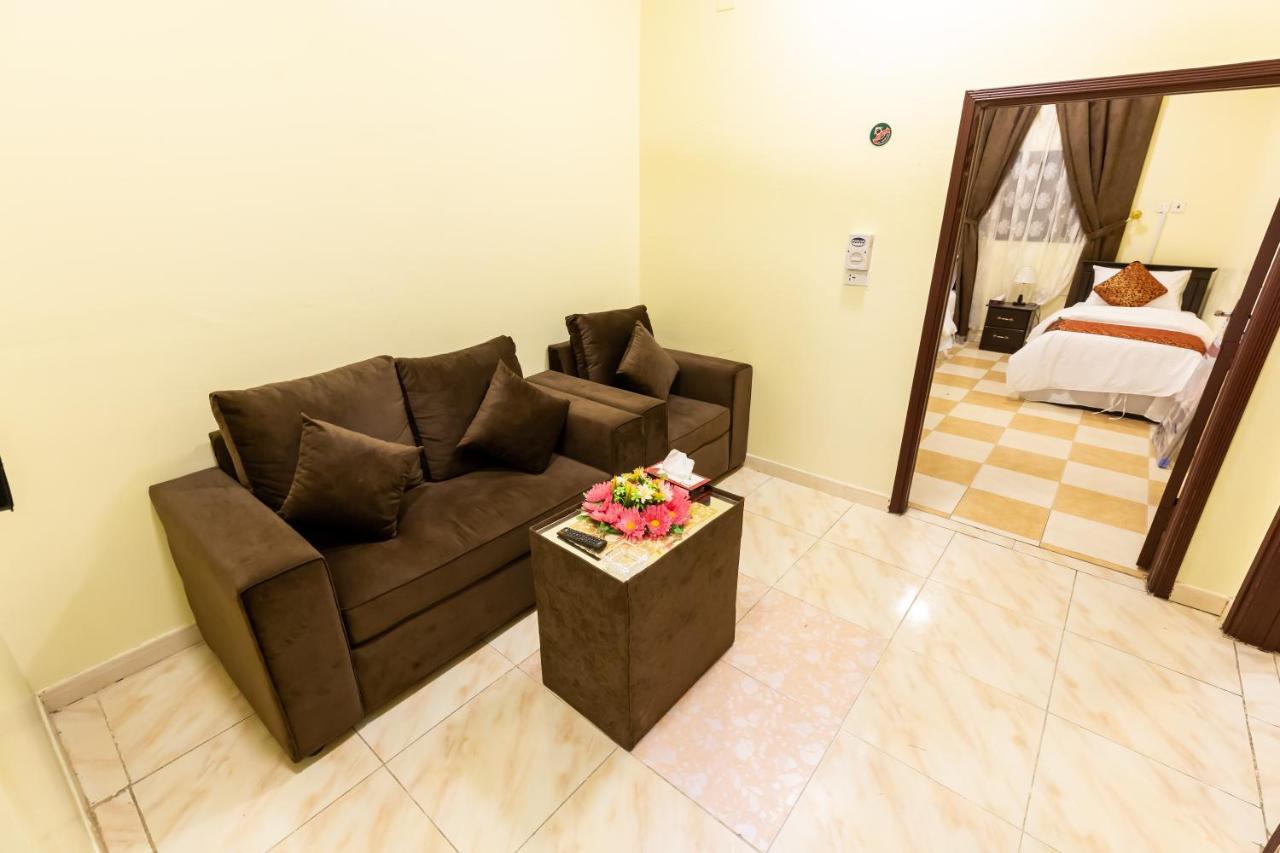 العييري للوحدات السكنية المفروشة الباحة 2 Al Bahah Exterior photo