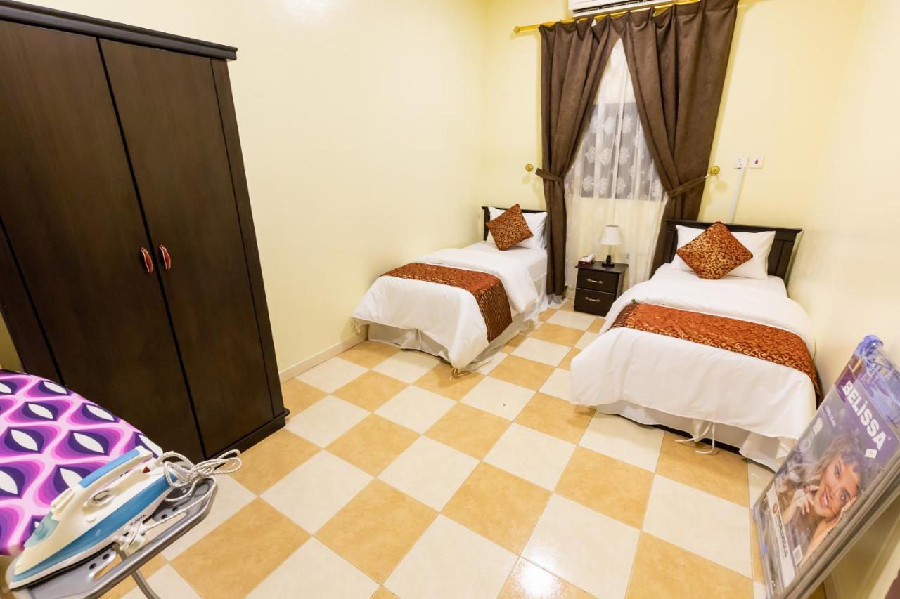 العييري للوحدات السكنية المفروشة الباحة 2 Al Bahah Exterior photo